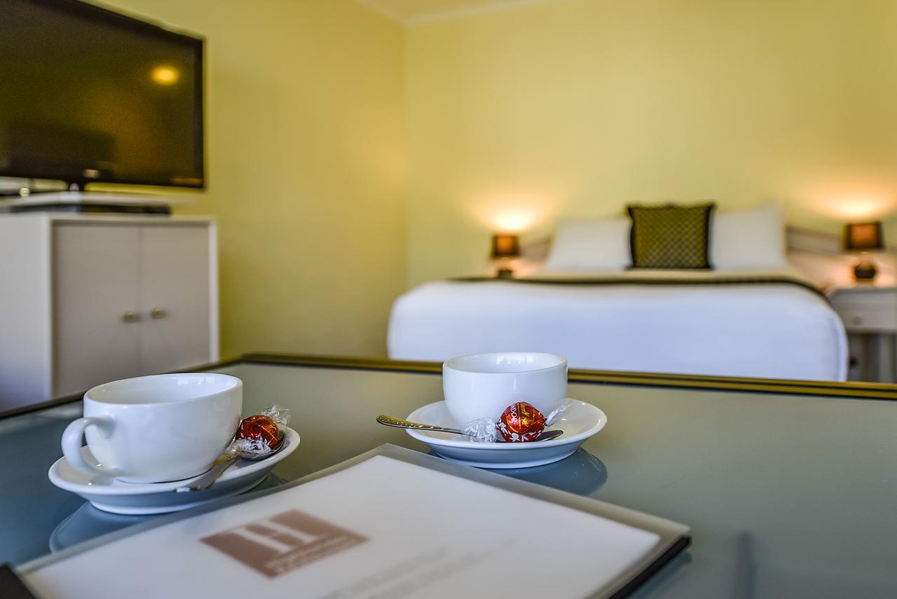 William Macintosh Motor Lodge Наракорт Екстериор снимка