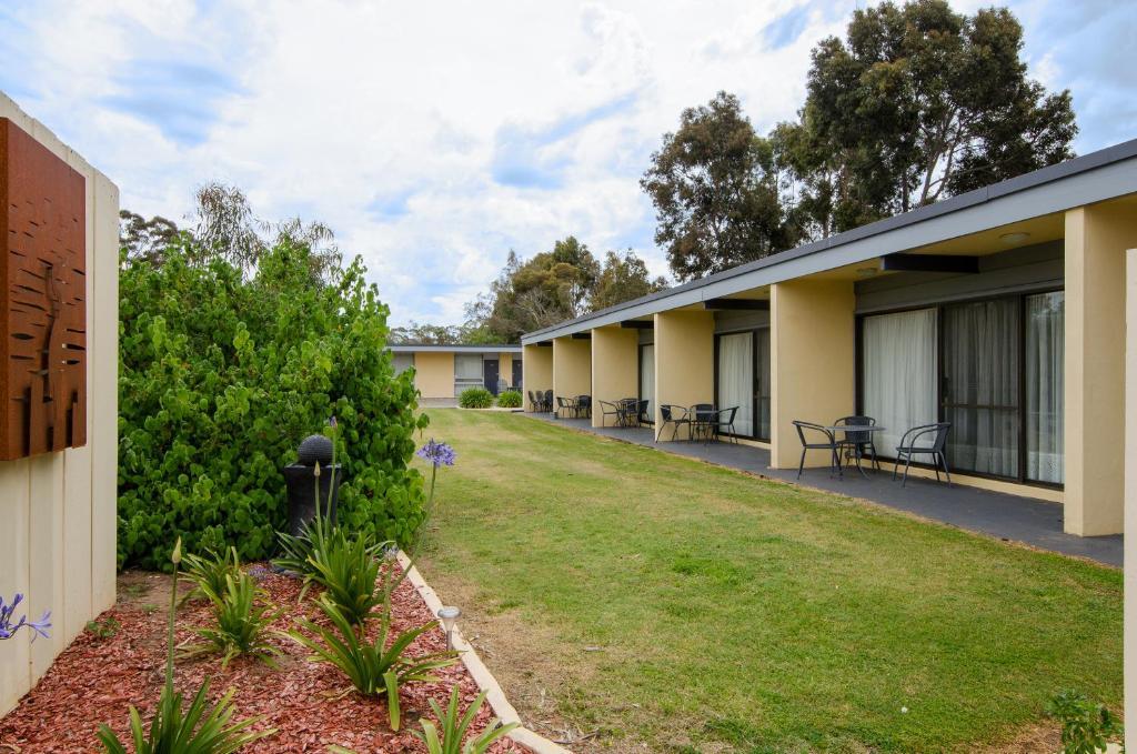 William Macintosh Motor Lodge Наракорт Екстериор снимка